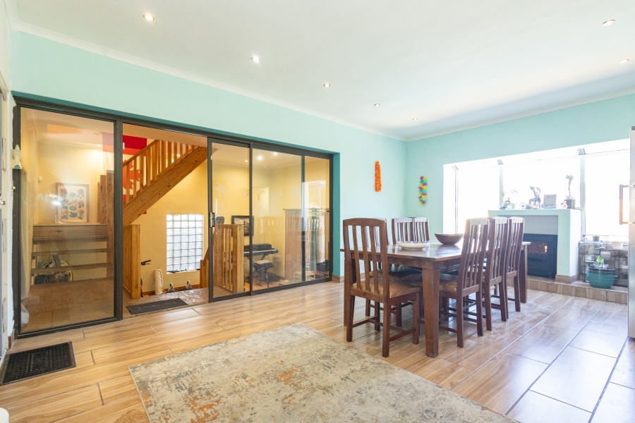 3 Bedroom Property for Sale in Wellway Park Western Cape